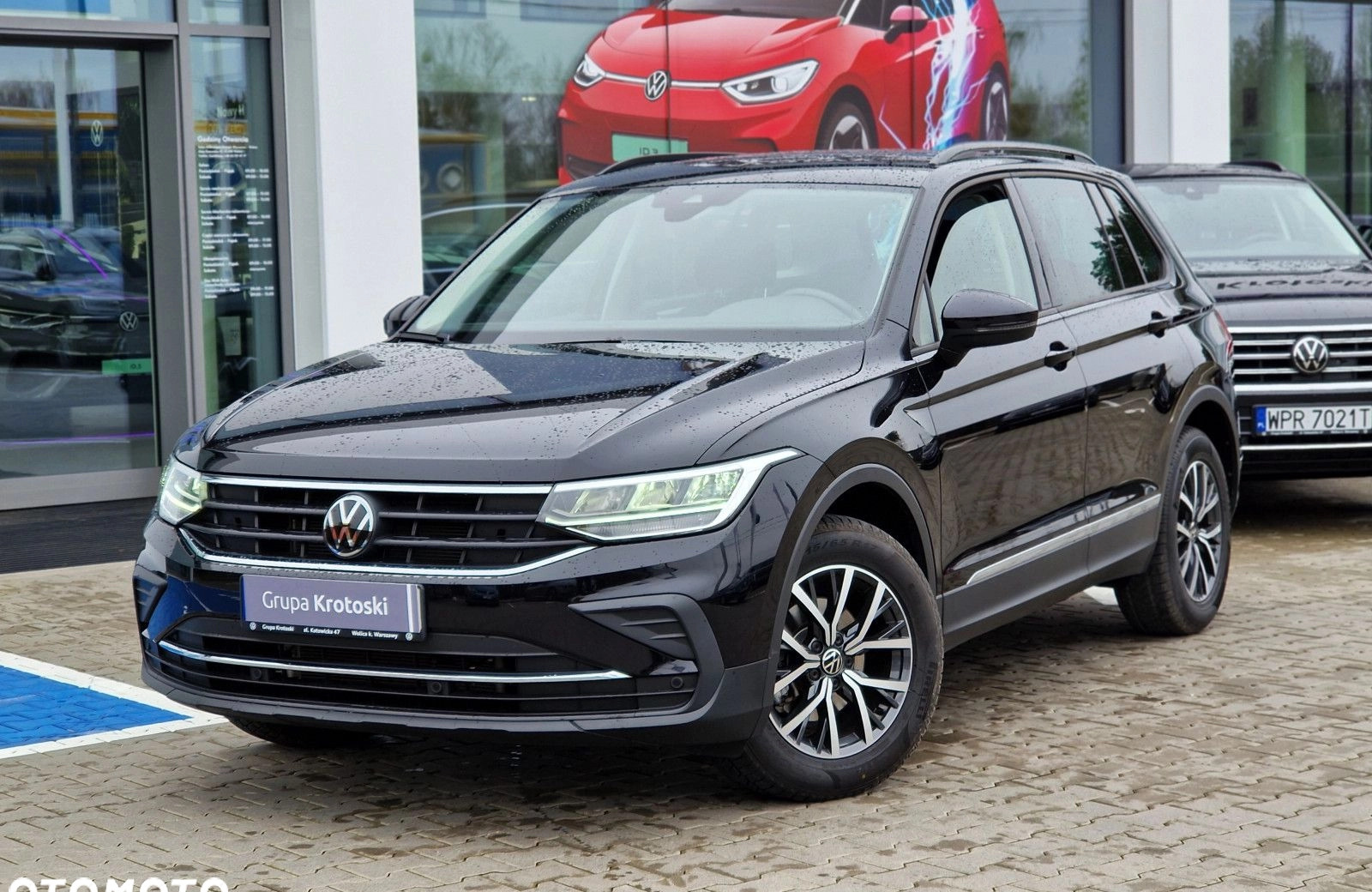 Volkswagen Tiguan cena 135500 przebieg: 6900, rok produkcji 2023 z Ciechocinek małe 407